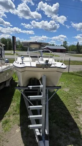 Slide: The Image of Grady-White X26 Tigercat 2000 - 6