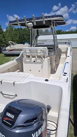 Slide: The Image of Grady-White X26 Tigercat 2000 - 7