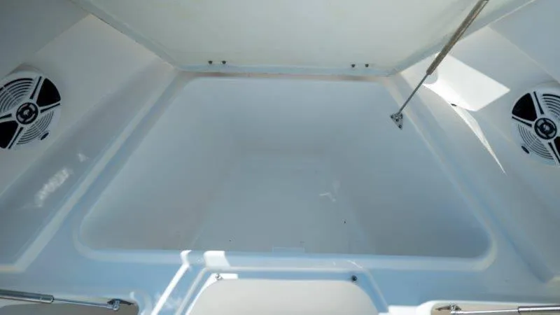 Slide: The Image of Robalo 260 Robalo 2015 - 11