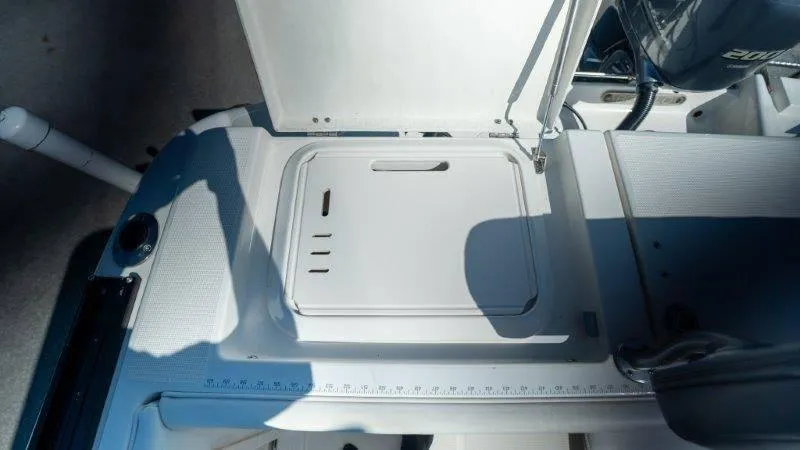 Slide: The Image of Robalo 260 Robalo 2015 - 30