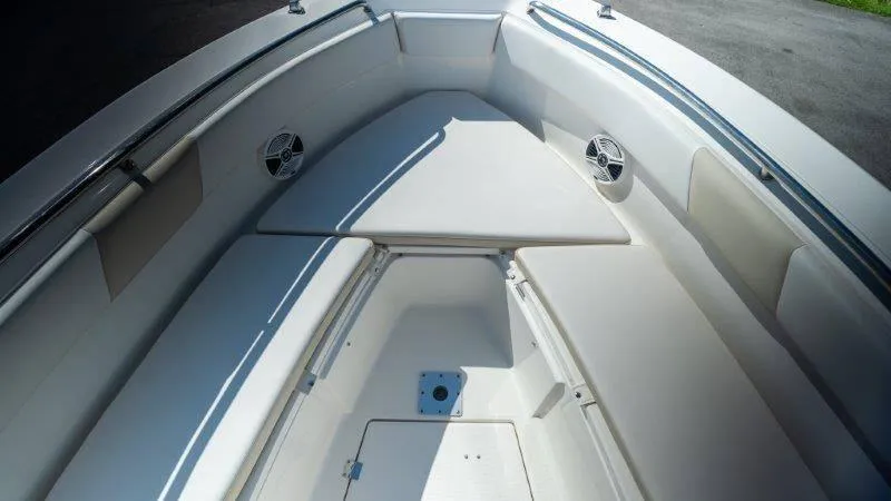 Slide: The Image of Robalo 260 Robalo 2015 - 42