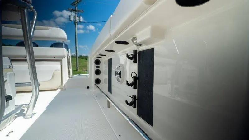 Slide: The Image of Robalo 260 Robalo 2015 - 58