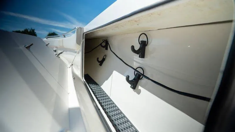 Slide: The Image of Robalo 260 Robalo 2015 - 60