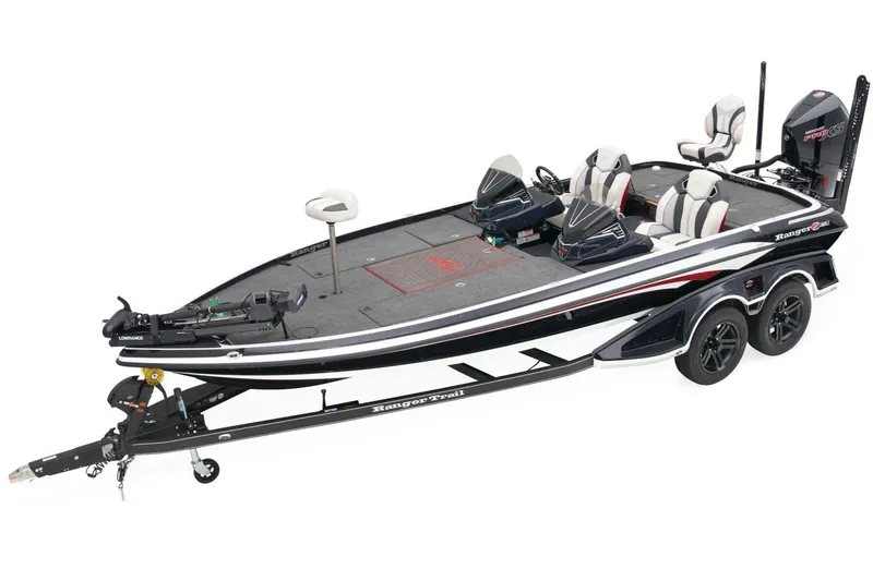 The Image of 2025 Ranger Z521R Cup-Equipped boat in a showroom. - 0
