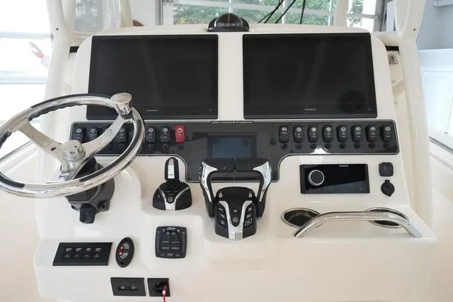 Slide: The Image of Grady-White 281 CE 2025 - 21