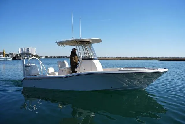 Slide: The Image of Grady-White 231 CE 2025 - 11