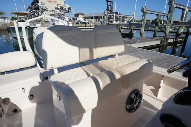 Slide: The Image of Grady-White 231 CE 2025 - 20