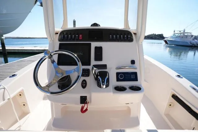 Slide: The Image of Grady-White 231 CE 2025 - 24