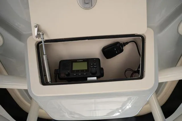 Slide: The Image of Grady-White 231 CE 2025 - 31