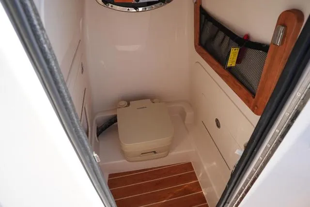 Slide: The Image of Grady-White 231 CE 2025 - 32