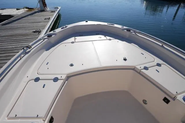 Slide: The Image of Grady-White 231 CE 2025 - 37