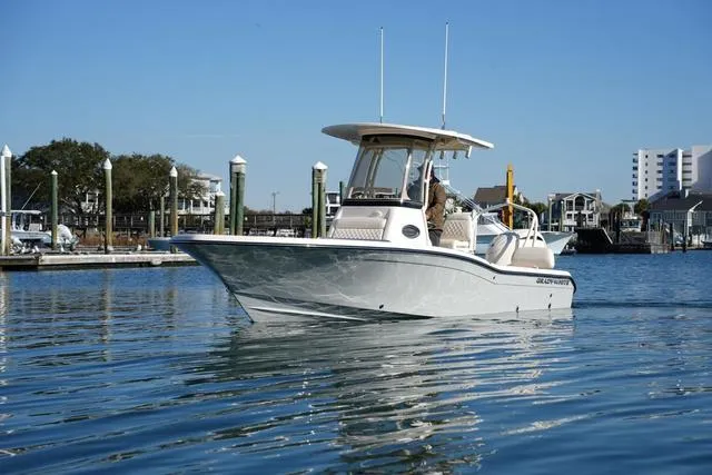 Slide: The Image of Grady-White 231 CE 2025 - 5