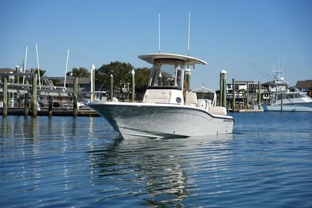 Slide: The Image of Grady-White 231 CE 2025 - 6