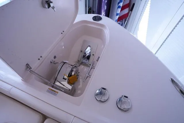 Slide: The Image of Grady-White 281 CE 2025 - 33