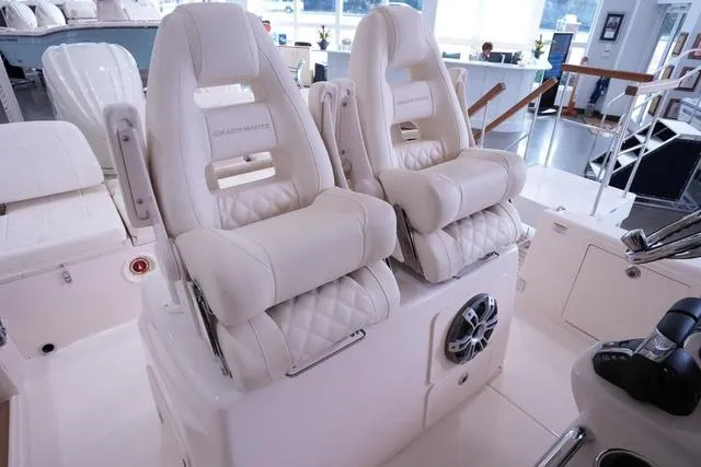 Slide: The Image of Grady-White 281 CE 2025 - 8