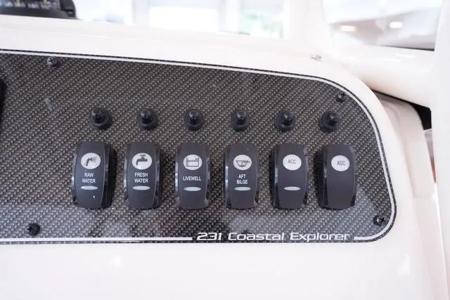 Slide: The Image of Grady-White 231 CE 2025 - 14