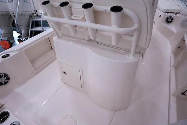 Slide: The Image of Grady-White 231 CE 2025 - 7