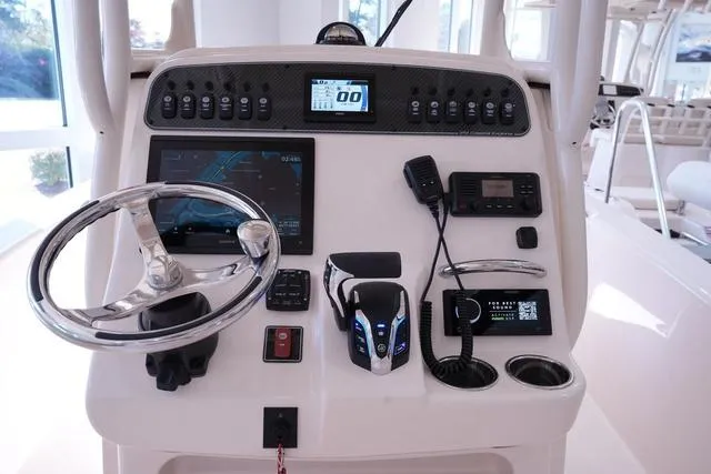 Slide: The Image of Grady-White 251 CE 2025 - 17