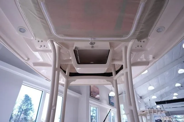 Slide: The Image of Grady-White 251 CE 2025 - 19