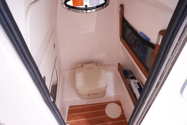 Slide: The Image of Grady-White 251 CE 2025 - 20