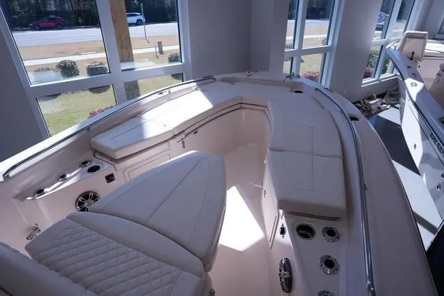 Slide: The Image of Grady-White 251 CE 2025 - 22