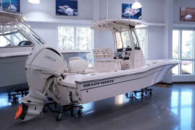 Slide: The Image of Grady-White 251 CE 2025 - 3