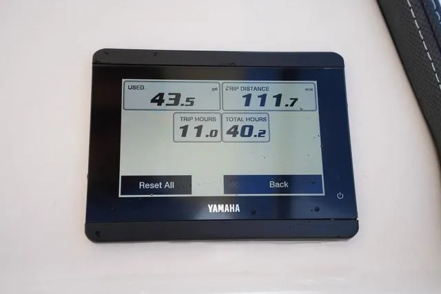 Slide: The Image of Grady-White Freedom 235 2024 - 35