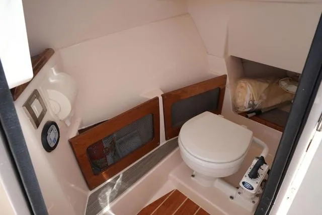 Slide: The Image of Grady-White Freedom 235 2024 - 39