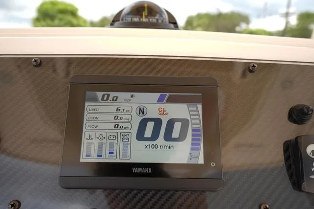 Slide: The Image of Grady-White Fisherman 216 2025 - 14