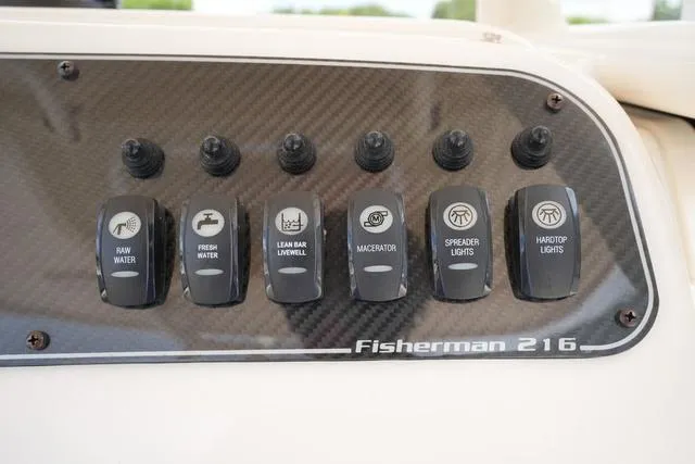 Slide: The Image of Grady-White Fisherman 216 2025 - 16