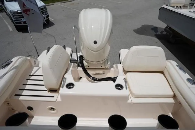 Slide: The Image of Grady-White Fisherman 216 2025 - 6