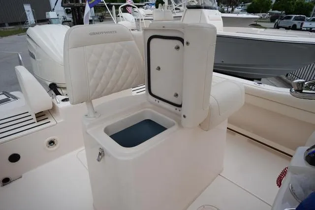 Slide: The Image of Grady-White Fisherman 216 2025 - 9