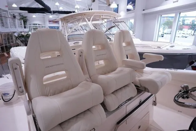 Slide: The Image of Grady-White Canyon 326 2025 - 25