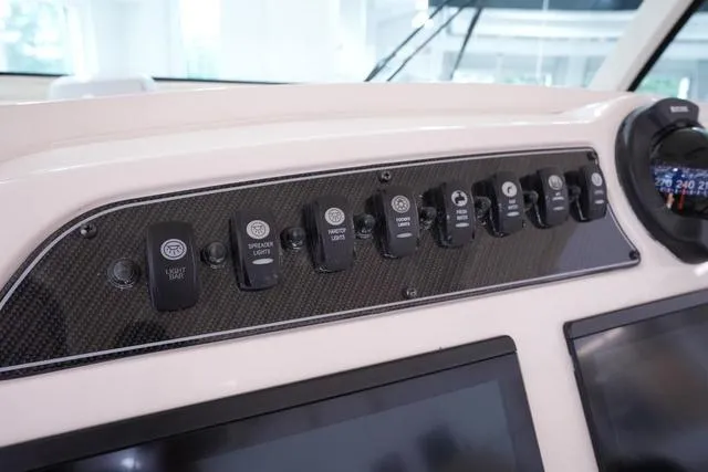 Slide: The Image of Grady-White Canyon 326 2025 - 29