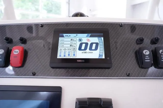 Slide: The Image of Grady-White Fisherman 236 2025 - 13