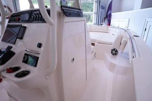 Slide: The Image of Grady-White Fisherman 236 2025 - 19