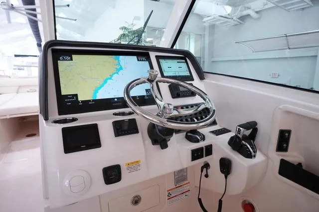 Slide: The Image of Grady-White Freedom 325 2025 - 30