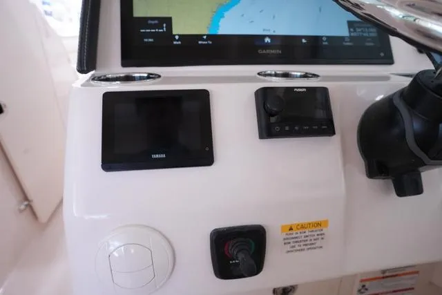 Slide: The Image of Grady-White Freedom 325 2025 - 36