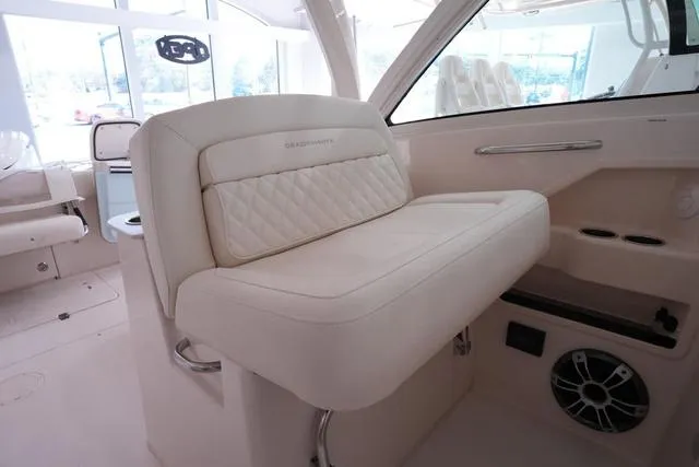 Slide: The Image of Grady-White Freedom 325 2025 - 38