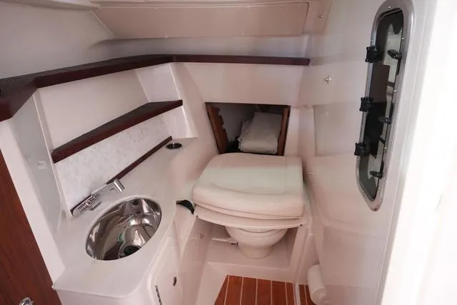 Slide: The Image of Grady-White Freedom 325 2025 - 41