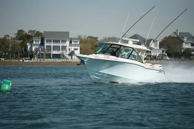 Slide: The Image of Grady-White Freedom 325 2025 - 5