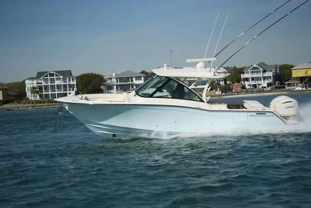 Slide: The Image of Grady-White Freedom 325 2025 - 6