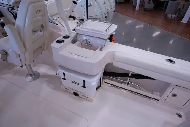 Slide: The Image of Grady-White Freedom 235 2025 - 11