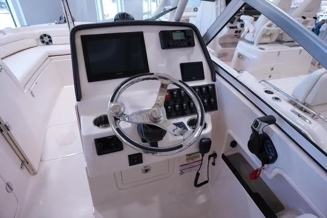 Slide: The Image of Grady-White Freedom 235 2025 - 17