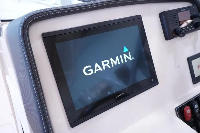 Slide: The Image of Grady-White Freedom 235 2025 - 18