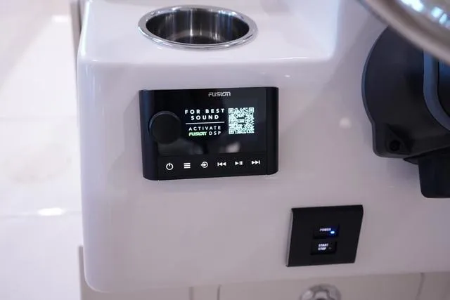 Slide: The Image of Grady-White Freedom 235 2025 - 21