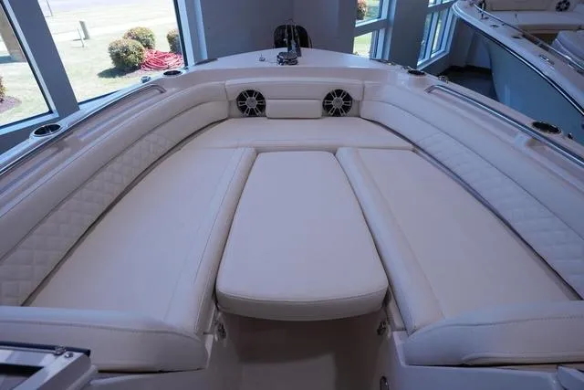 Slide: The Image of Grady-White Freedom 235 2025 - 28