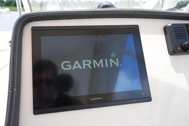 Slide: The Image of Grady-White Freedom 235 2025 - 27