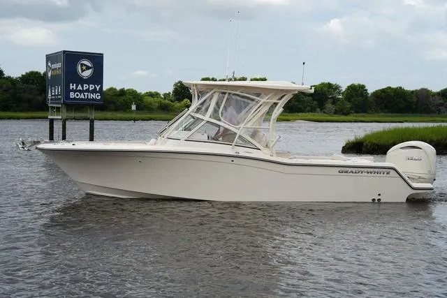 Slide: The Image of Grady-White Freedom 235 2025 - 9