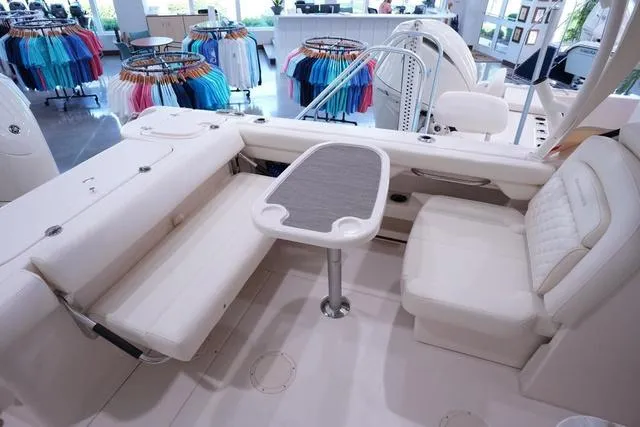 Slide: The Image of Grady-White Freedom 275 2025 - 25